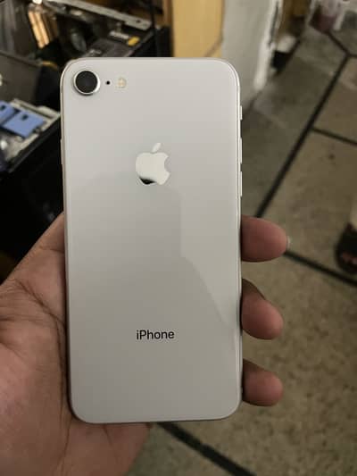 Apple iPhone 8