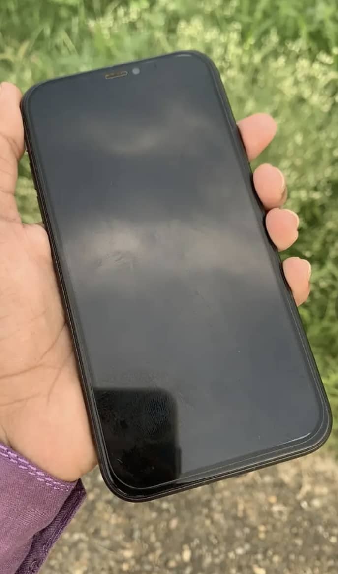 Apple iPhone 11 1