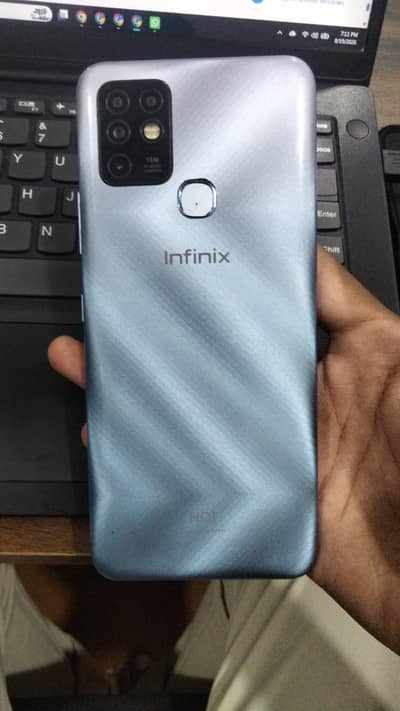 Infinix Hot 10