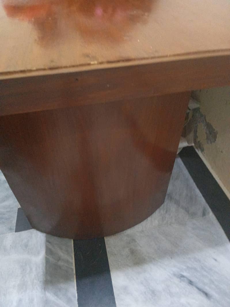 bed sid table sentar table 5