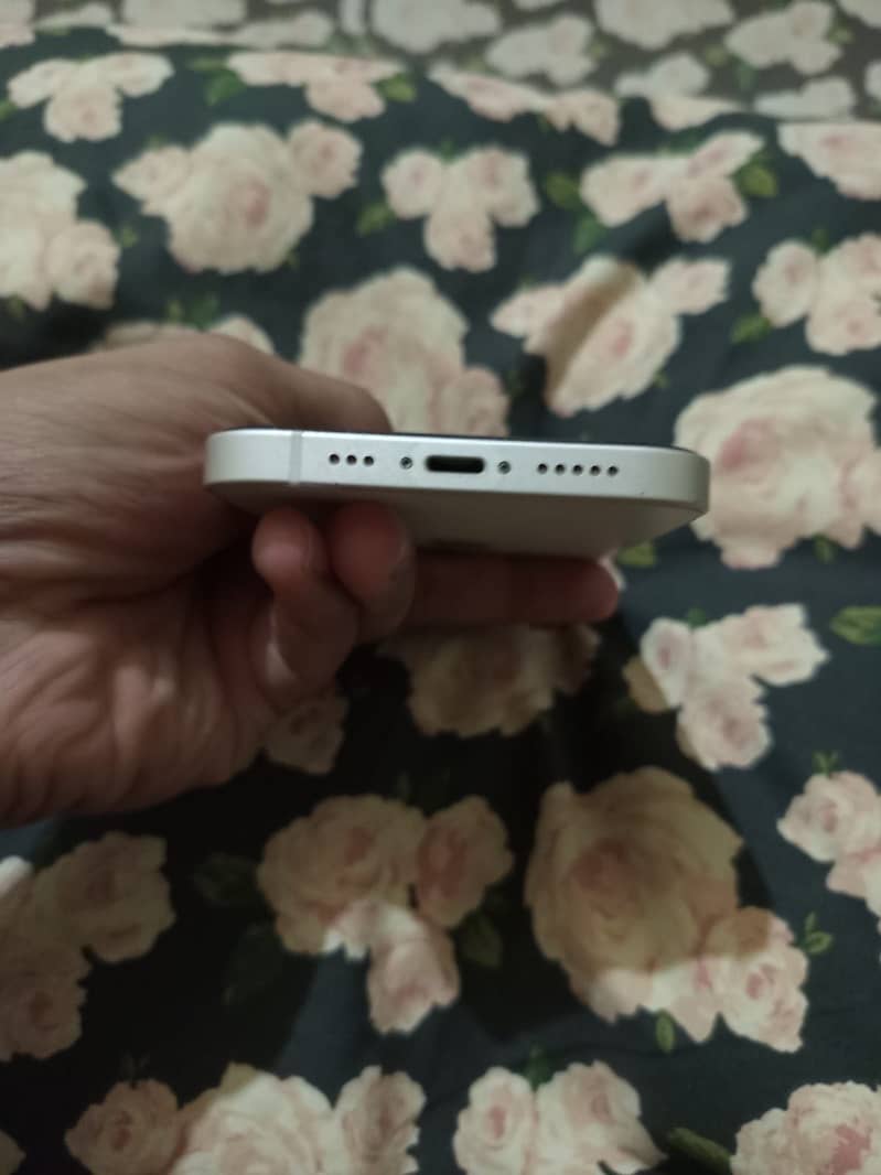 Apple iPhone 12 2