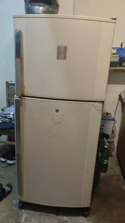 dawlance fridge