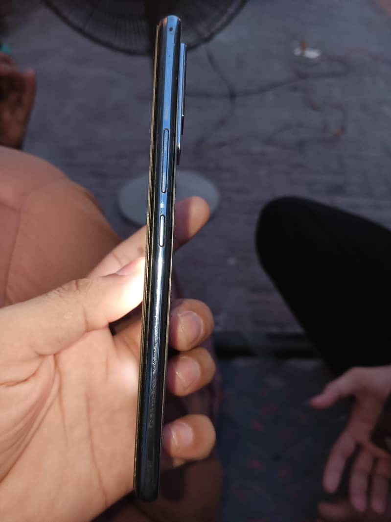 Vivo V21e 2