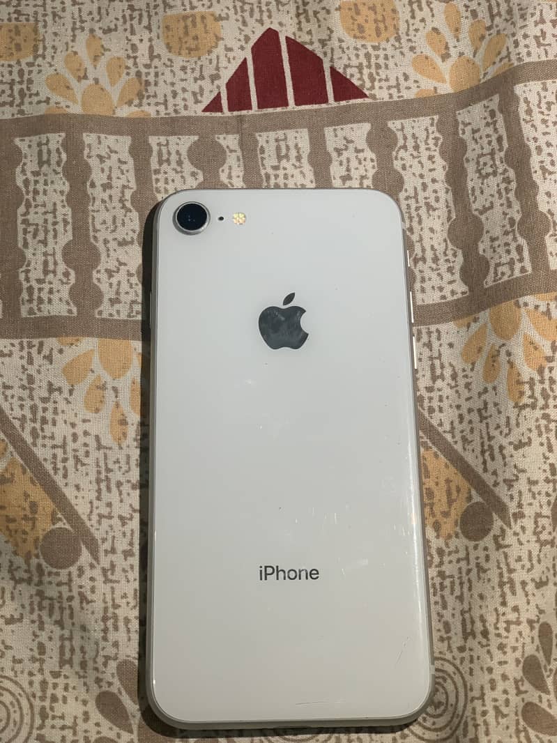 Apple iPhone 8 0