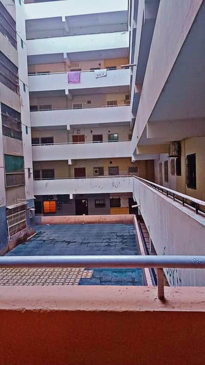 Sale flat 2bed. d. d Lift 2nd floor Samama Hill view Near Latefi society