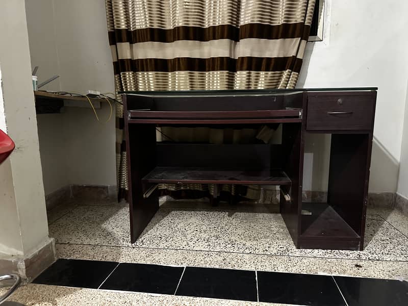 Office table 1