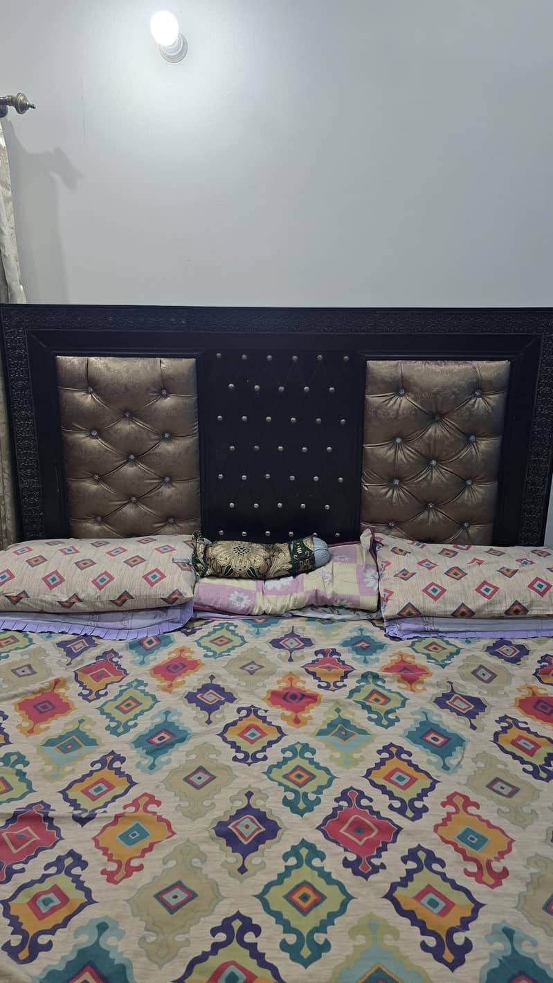bed sat 3