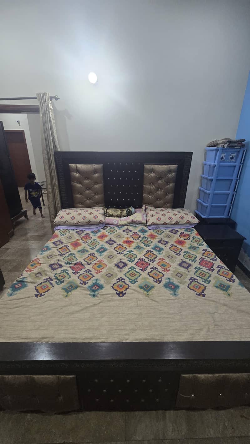 bed sat 5