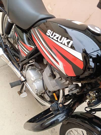 Suzuki GS150 Model 2025 (Ph# 0,3,2,1,2,6,6,2,5,5,2)
