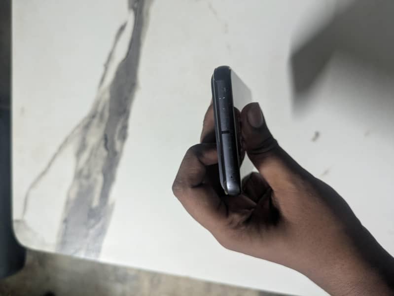 Google Pixel 8 1