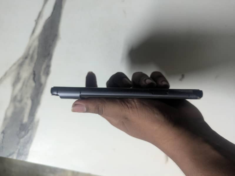 Google Pixel 8 3