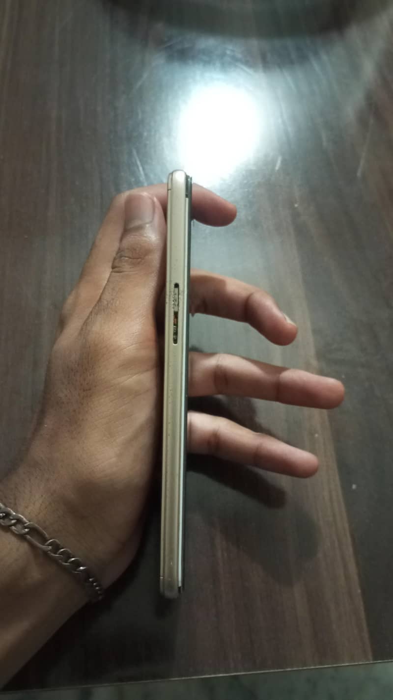 OPPO A37 3