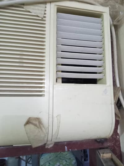 Genuine Condition window AC ready to Use