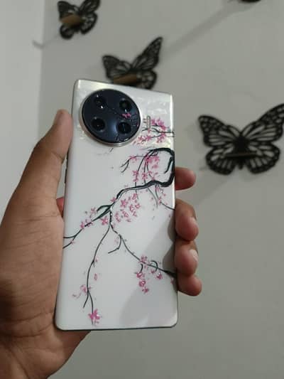 Tecno Spark 20 Pro Plus