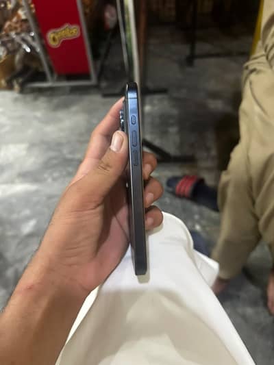 Apple iPhone 15 Pro