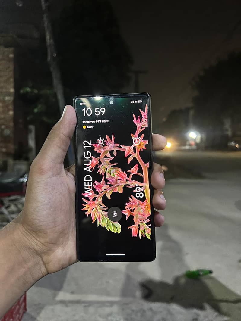Google Pixel 6 4