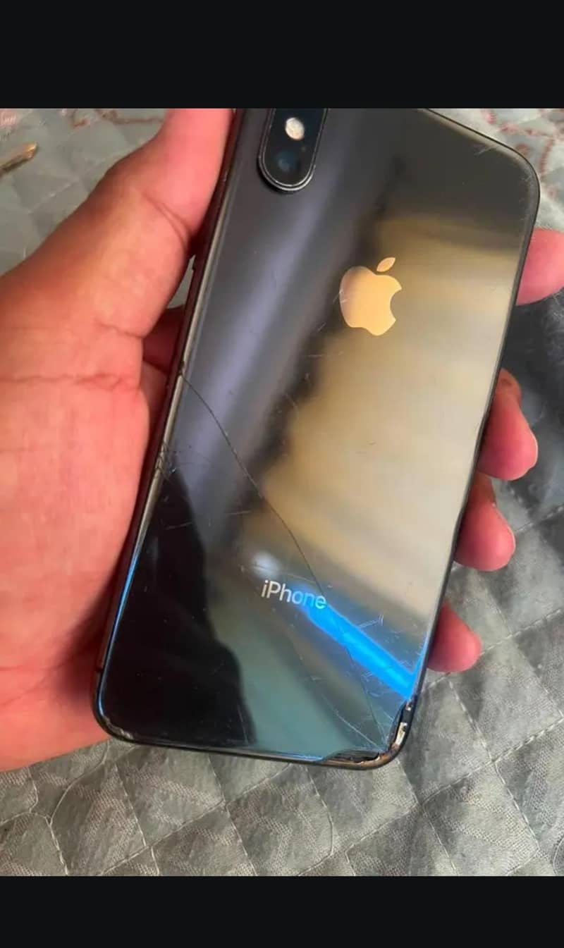Apple iPhone X 3