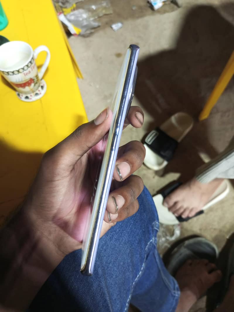 Tecno CAMON 30S 5