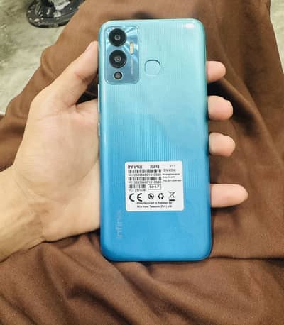 Infinix Hot 12 Play