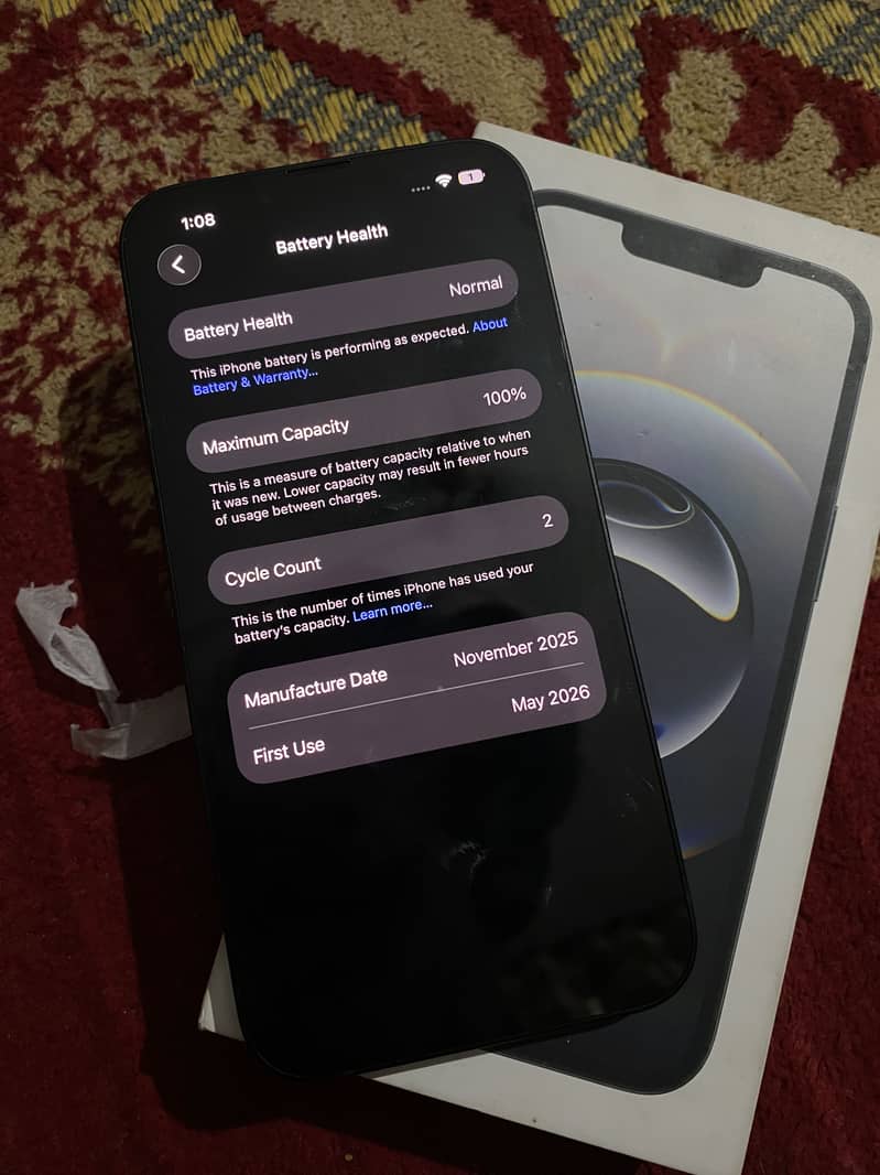 Apple iPhone 16e 1