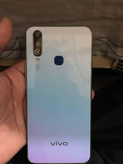Vivo Y17