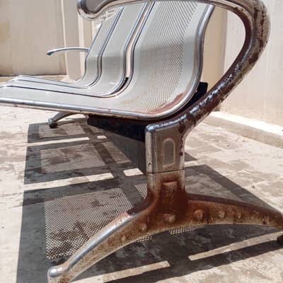 3 seater steel chair