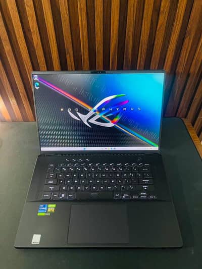 Asus ROG Zephyrus M16