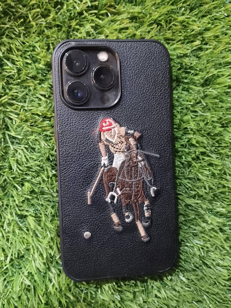 Apple iPhone 13 Pro 1
