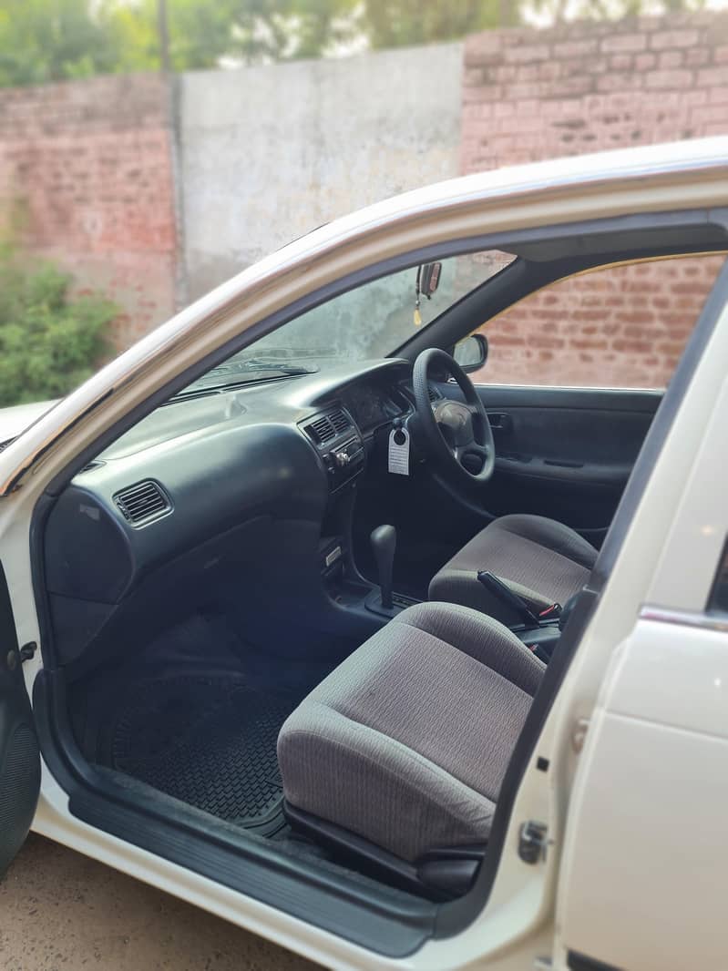 Toyota Corolla 2000 Automatic 7
