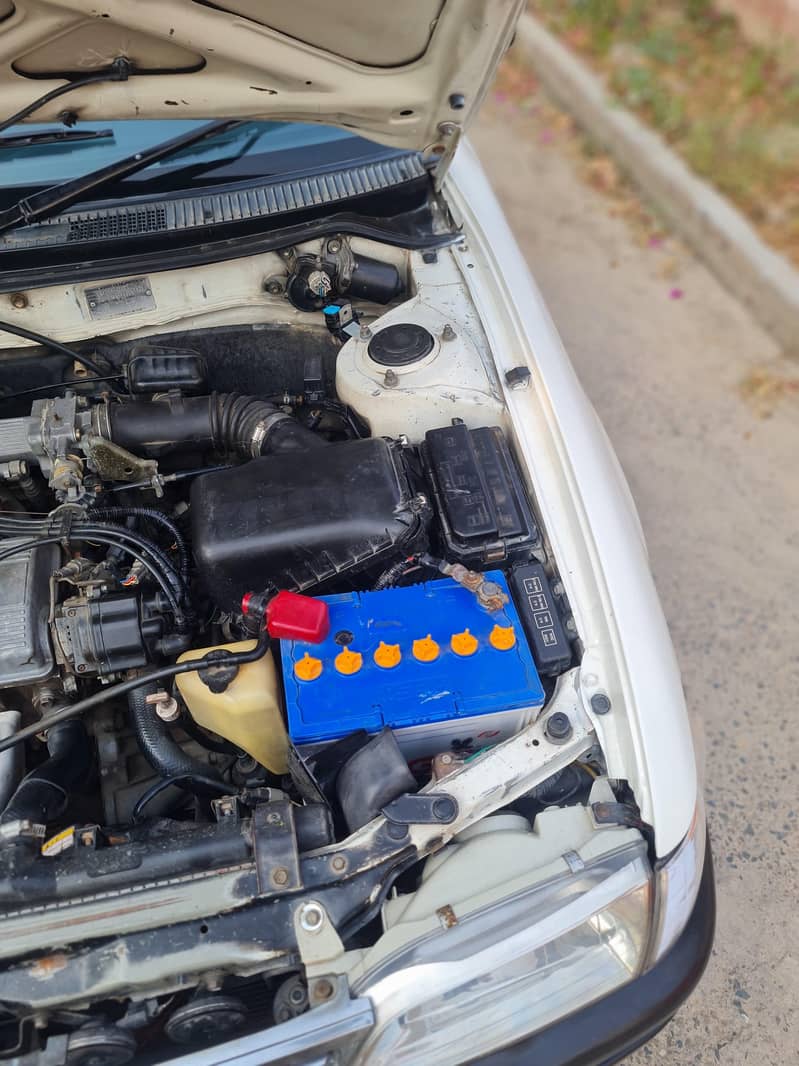 Toyota Corolla 2000 Automatic 14