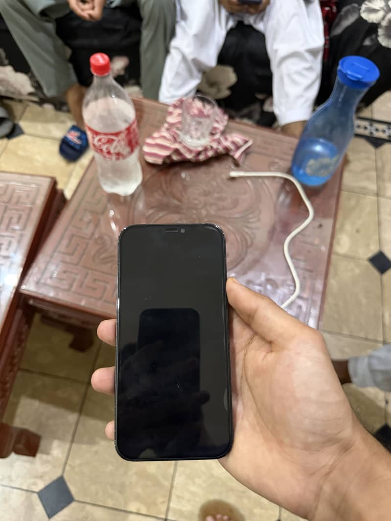 Apple iPhone 12 Pro 8