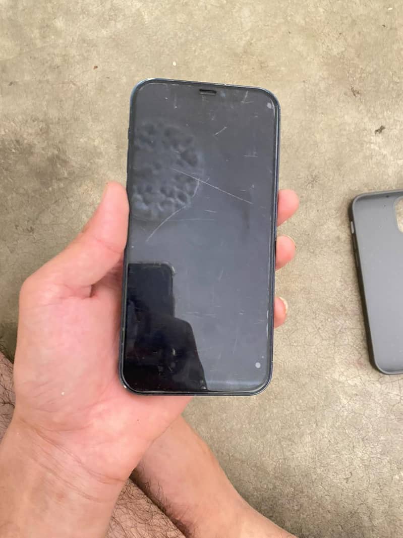 Apple iPhone 12 0
