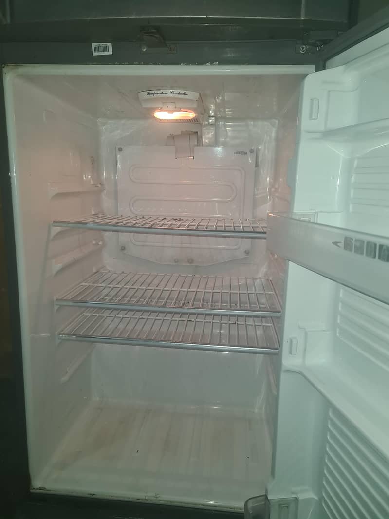 refrigerator 6