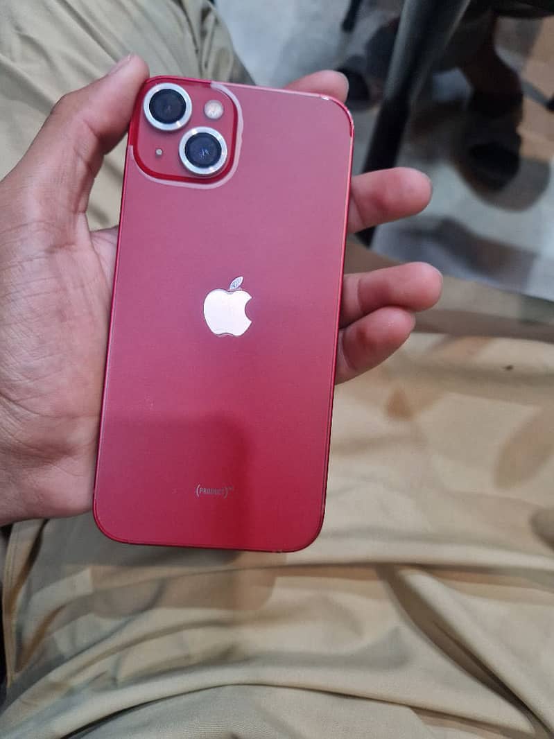 Apple iPhone 13 2