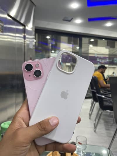 Apple iPhone 15