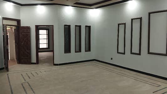 200 Sq Yd Single Storey Benglow For Sale