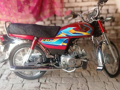 honda cd 70 hy 70km chali hy new Li Thi use Ni ki