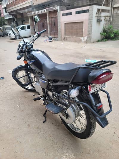 Suzuki GS 150
