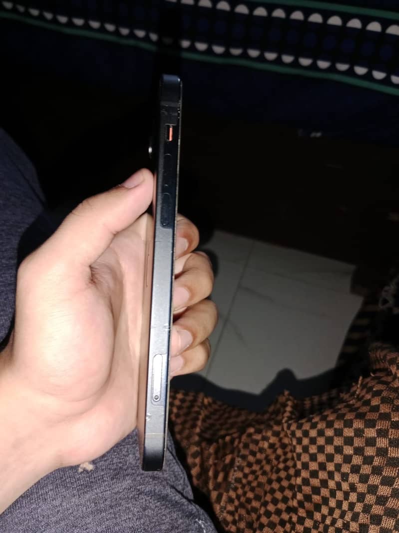 Iphone 12 JV 4