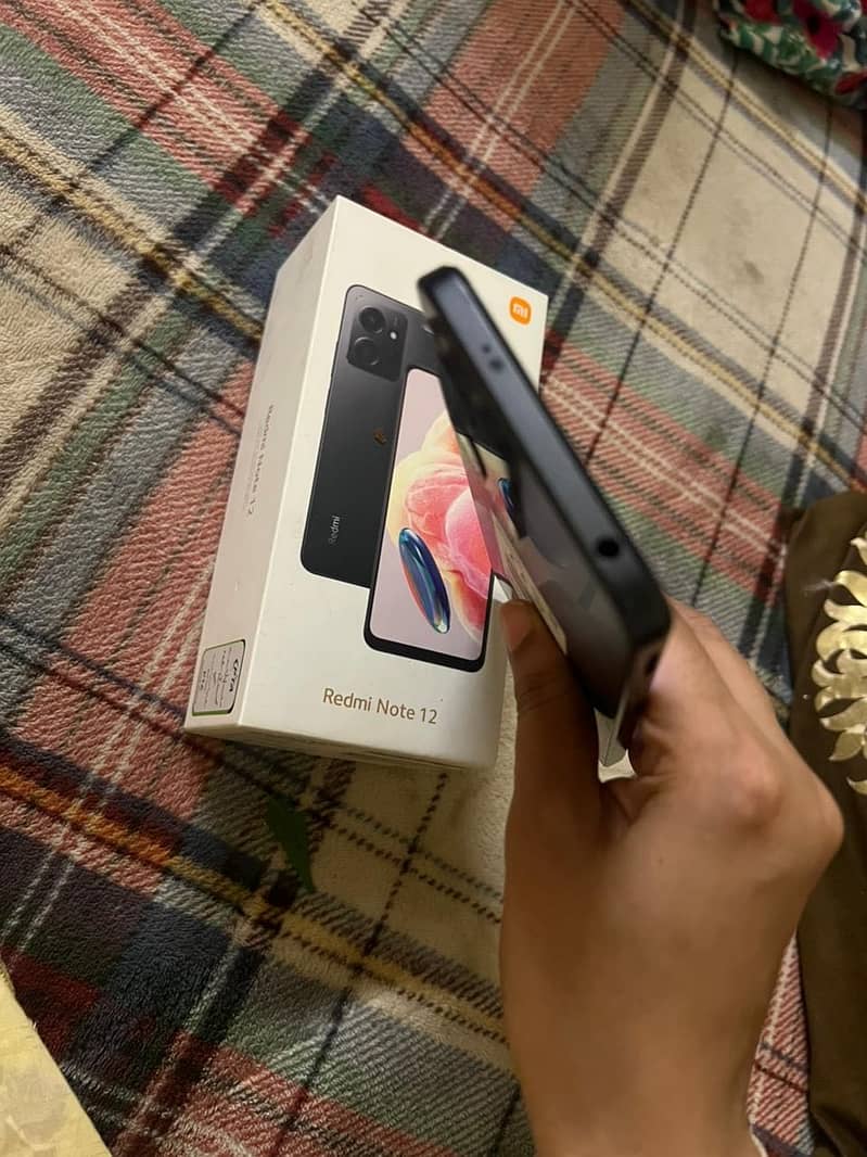 Xiaomi Redmi Note 12 2