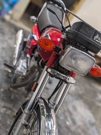 Honda 24 model karak bike