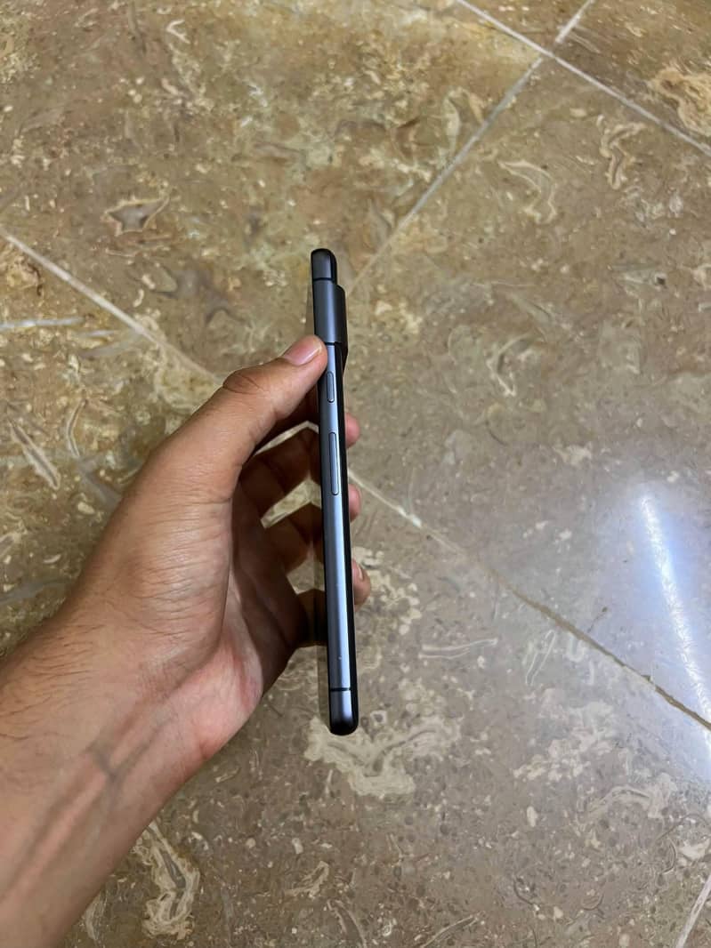 Google Pixel 7 3