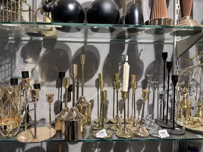 Sales man chahiya home decor shop kay liye