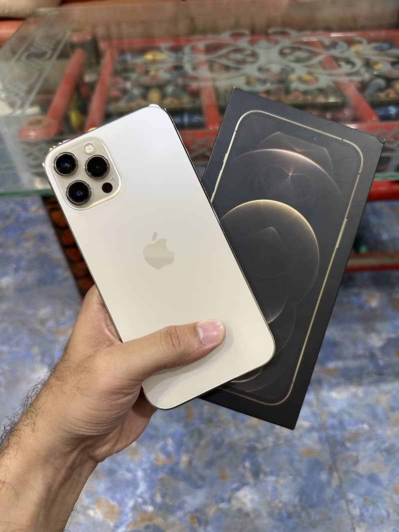 Iphone 12 pro max 0