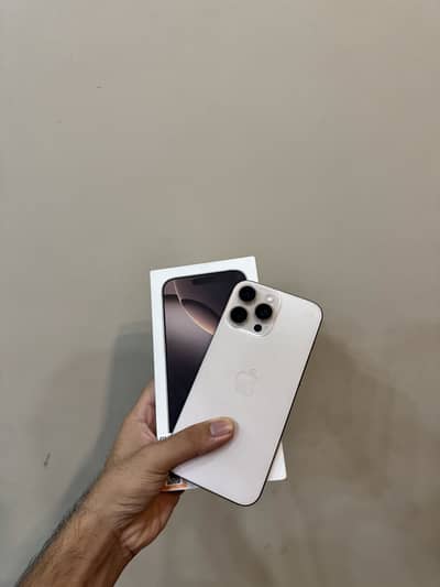 Apple iPhone 16 Pro Max
