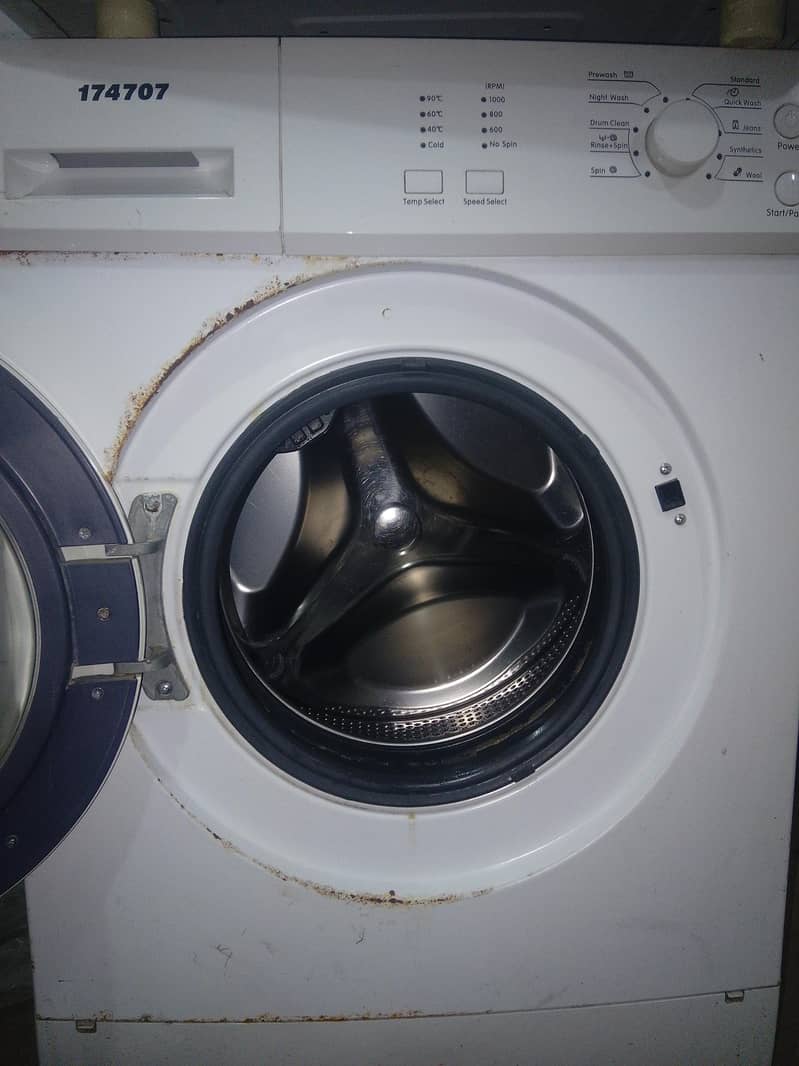 Front Load Washing Machine (Automatic)  تصویر می 1