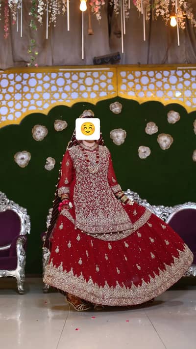 Bridal dress maroon, medium size