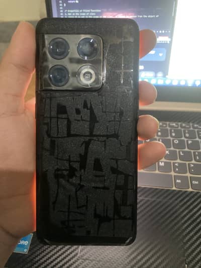 One Plus 10 Pro lines