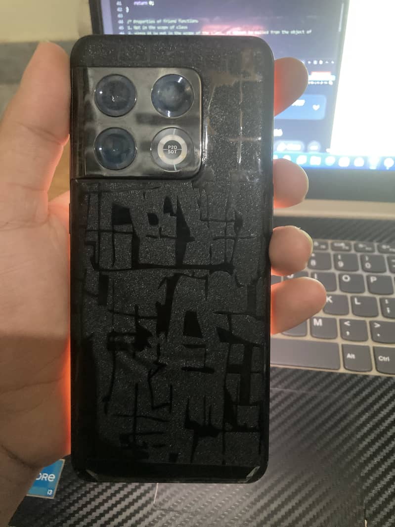 One Plus 10 Pro lines 0