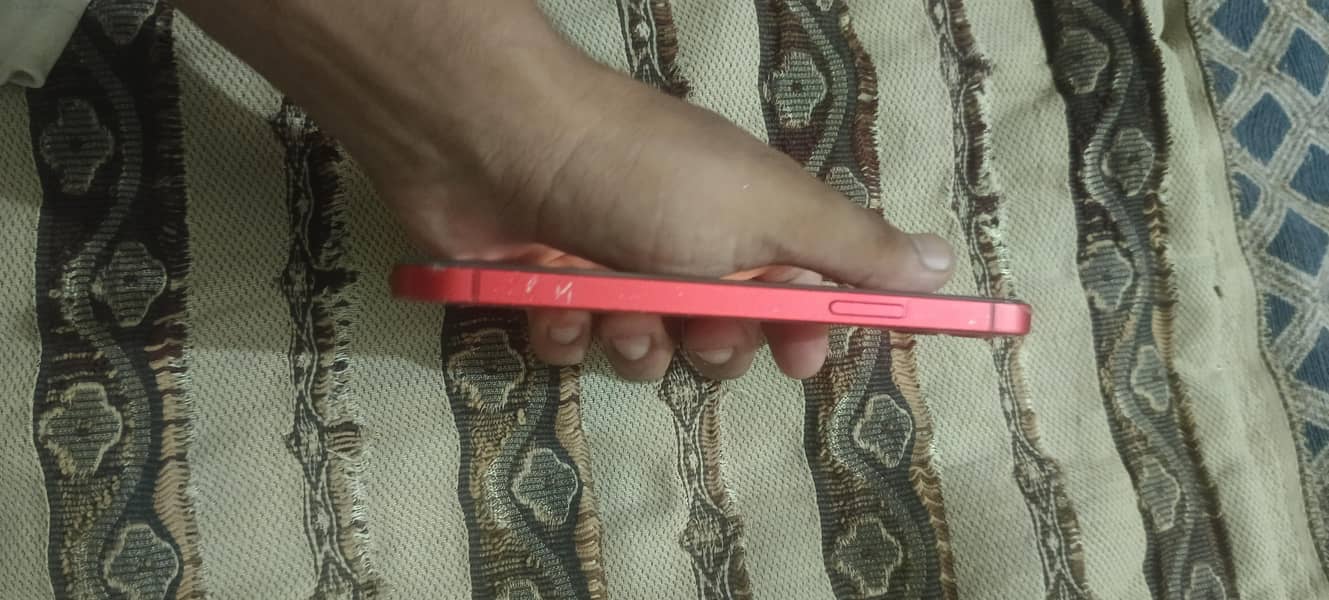 Apple iPhone 12 2